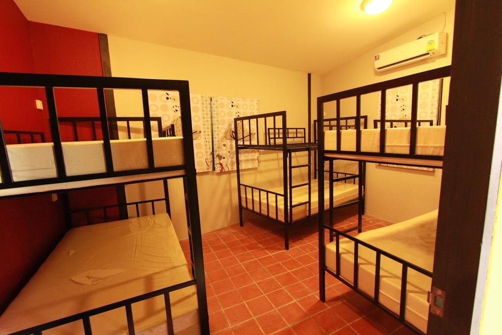 Viman Guesthouse Bangkok Buitenkant foto