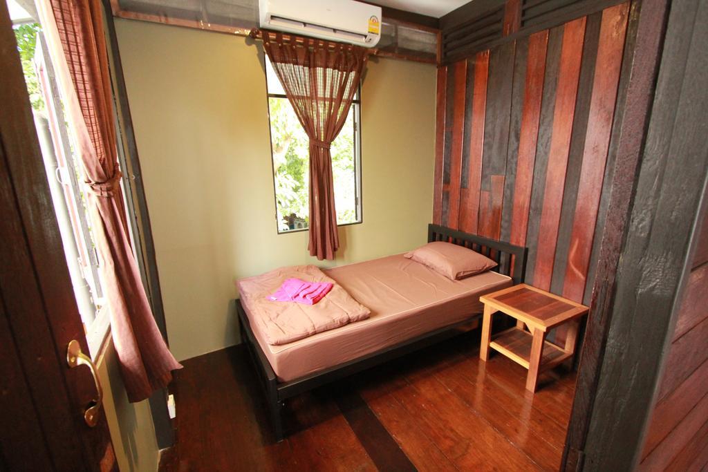Viman Guesthouse Bangkok Buitenkant foto