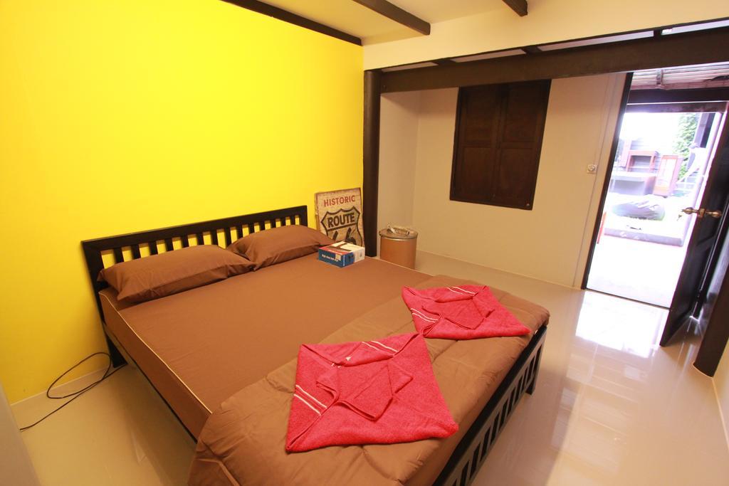Viman Guesthouse Bangkok Buitenkant foto